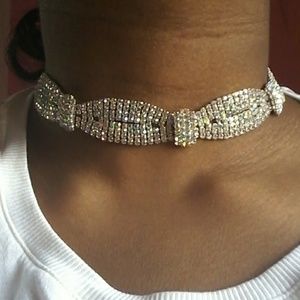 Dimond choker